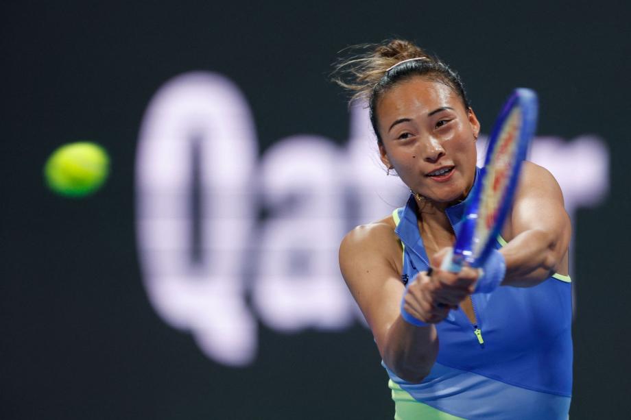 [图]WTA多哈站 郑钦文不敌莱巴金娜无缘女单八强